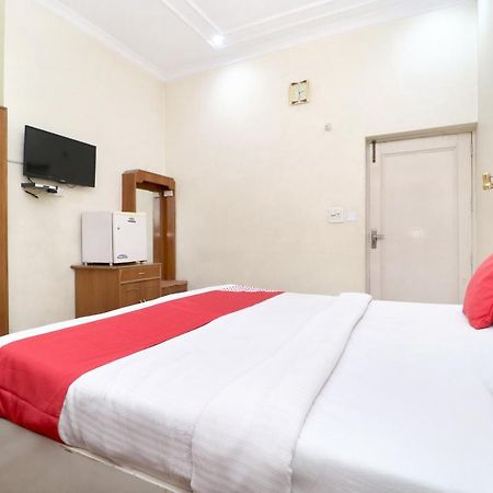 Oyo 24073 Hotel Hari Darshan Amritsar Exterior foto