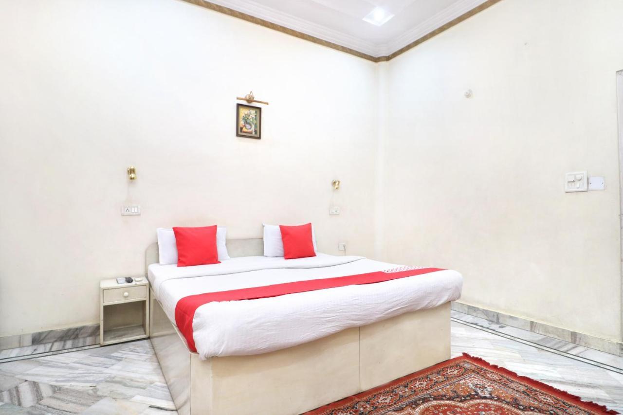 Oyo 24073 Hotel Hari Darshan Amritsar Exterior foto