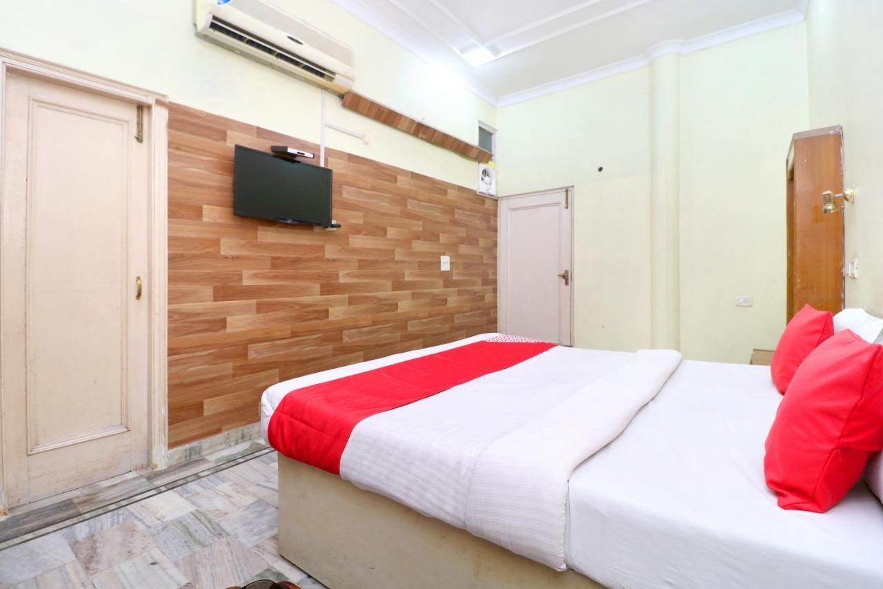 Oyo 24073 Hotel Hari Darshan Amritsar Exterior foto