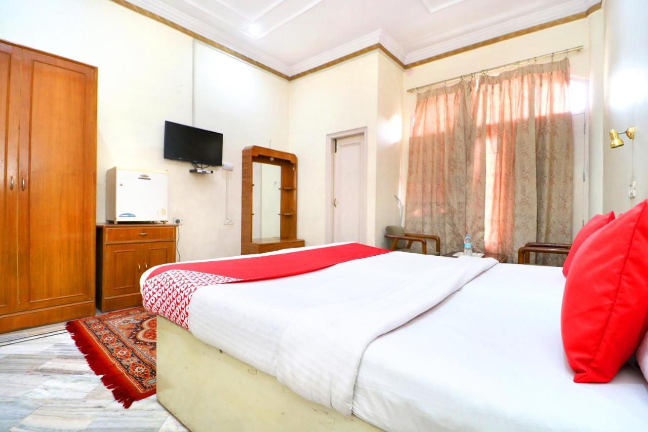 Oyo 24073 Hotel Hari Darshan Amritsar Exterior foto